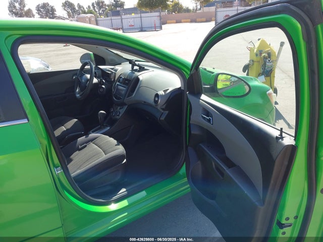 1G1JC5SG6F4129518 Chevrolet lwe