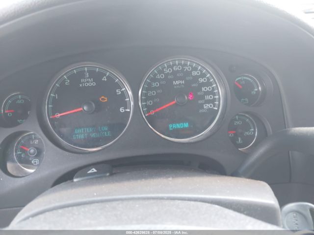 2011 GMC YUKON XL 1500 1GKS1MEF8BR263995 Photo 6