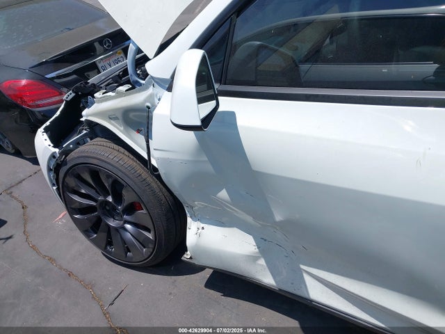 7SAYGDEF5SF312843 Tesla 2025