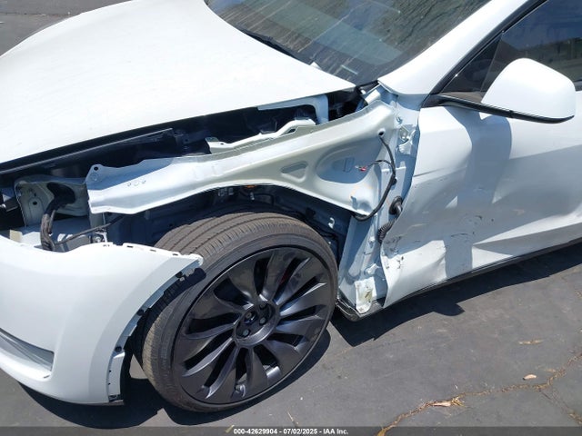 7SAYGDEF5SF312843 Tesla 2025