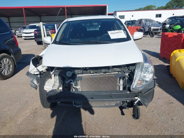 3N1CN7AP4JK395476 Nissan 2018