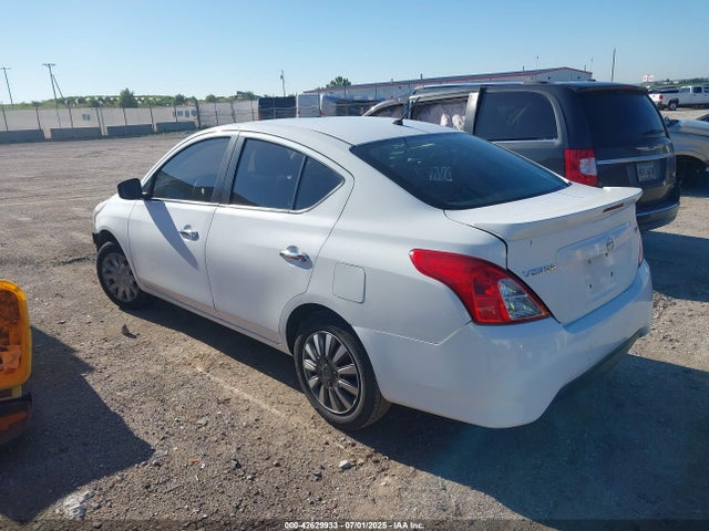 3N1CN7AP4JK395476 Nissan 2018
