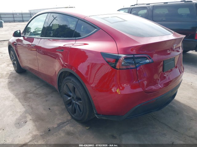 2025 TESLA MODEL Y 7SAYGDED4SA344081 Photo 2