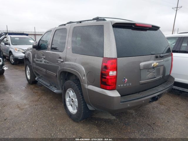 2011 CHEVROLET TAHOE 1GNSKBE00BR264820 Photo 2