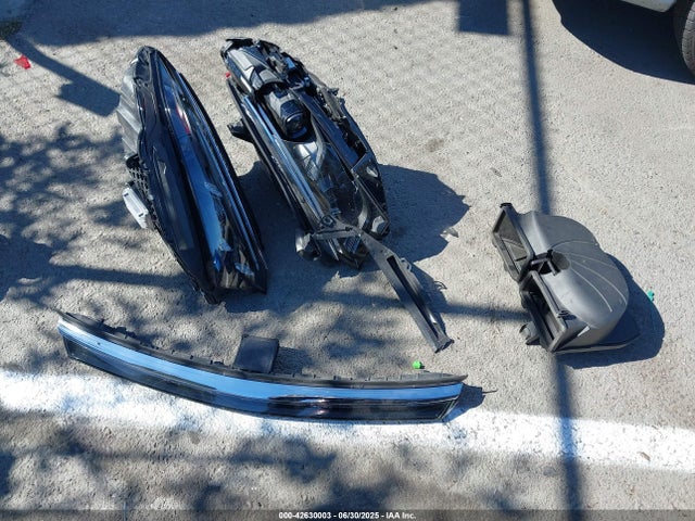 W1KCG5FB1NA001485 Mercedes-Benz electric motor