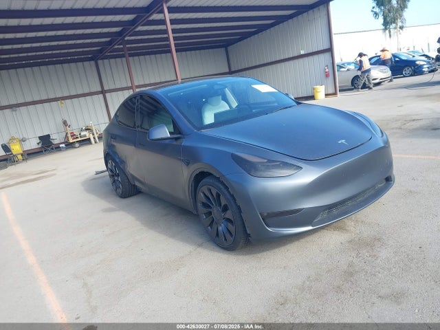 2023 TESLA MODEL Y 7SAYGDEF1PF968691 Photo 0