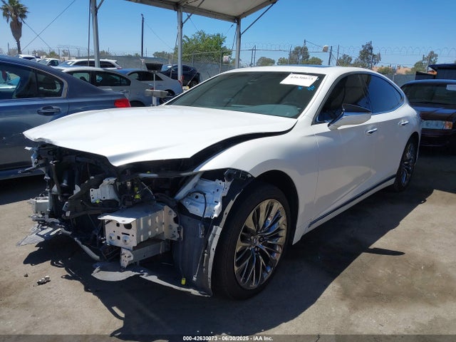 Lexus v35a-fts 2021 JTHD51FF6M5015310 Image 2
