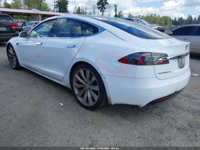 2016 TESLA MODEL S 5YJSA1E22GF155747 Photo 2