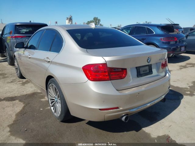 2013 BMW 335I WBA3A9C57DF475750 Photo 2
