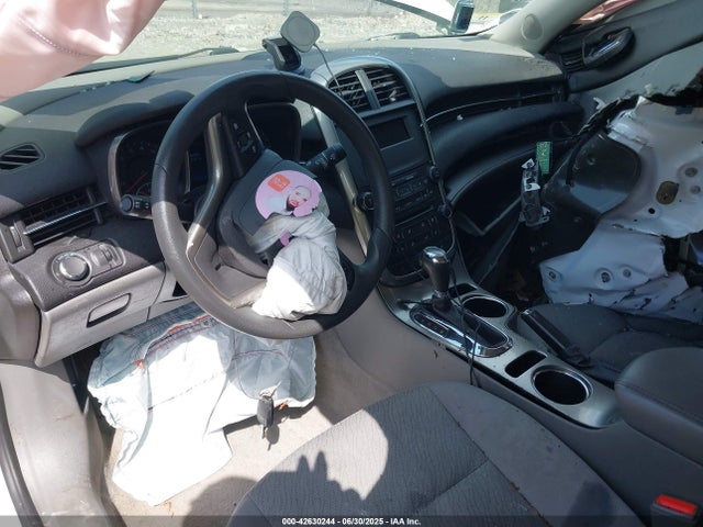 1G11B5SL8FF338537 Chevrolet lkw