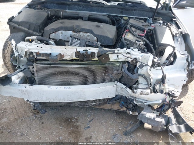 1G11B5SL8FF338537 Chevrolet lkw