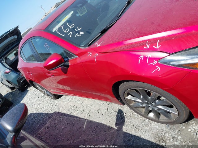 3MZBN1W32JM240325 Mazda py