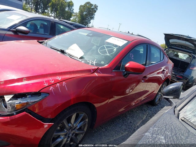 3MZBN1W32JM240325 Mazda py