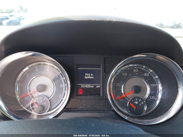 Chrysler 2014 2014 2C4RC1BG0ER358047 Image 7