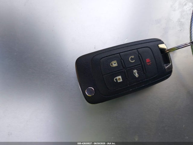 1G4GB5G3XEF279768 Buick lfx