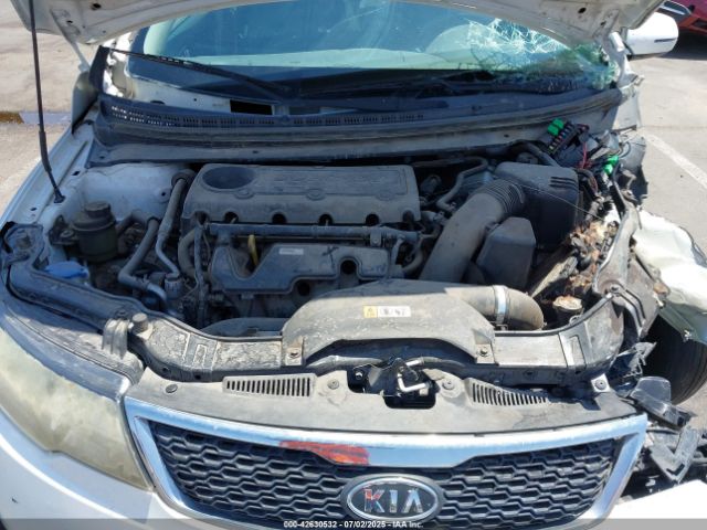 2013 KIA FORTE KNAFU4A26D5679204 Photo 9