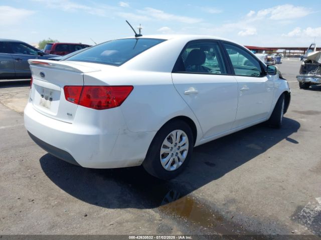 2013 KIA FORTE KNAFU4A26D5679204 Photo 3