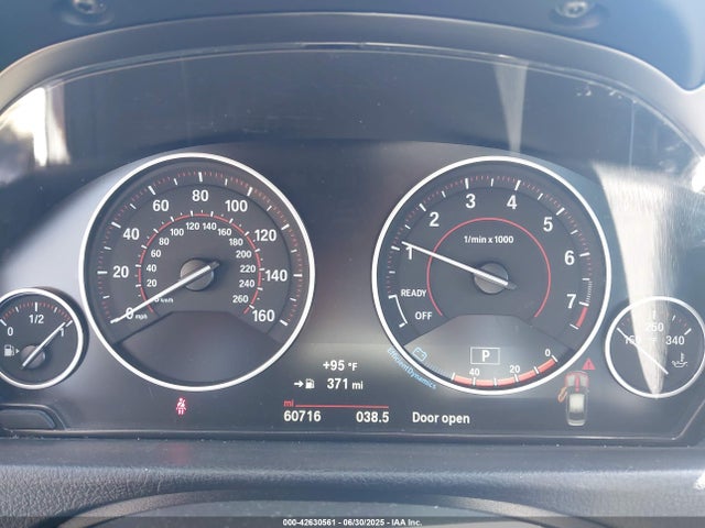 WBA8B9G55HNU50399 BMW 2017