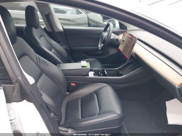 2019 TESLA MODEL 3 5YJ3E1EB6KF192057 Photo 4