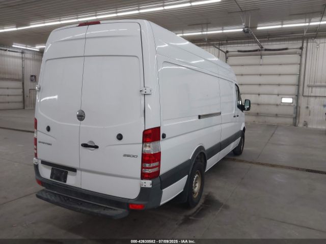 2018 MERCEDES-BENZ SPRINTER 2500 WD3PE8CD0JP603076 Photo 3