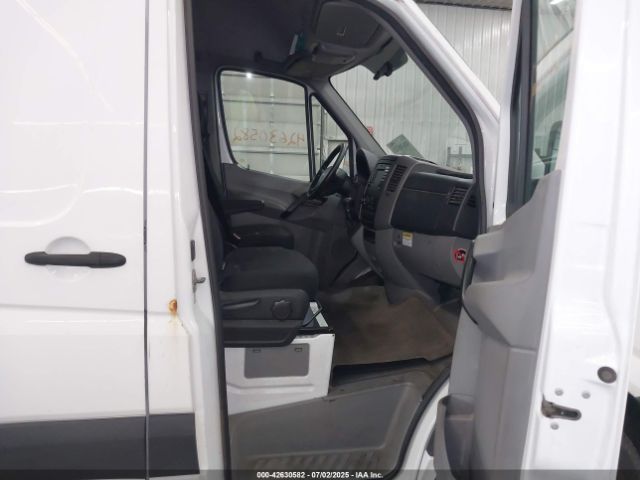 2018 MERCEDES-BENZ SPRINTER 2500 WD3PE8CD0JP603076 Photo 4