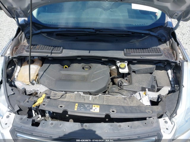 1FMCU9G97GUB02064 Ford 2016