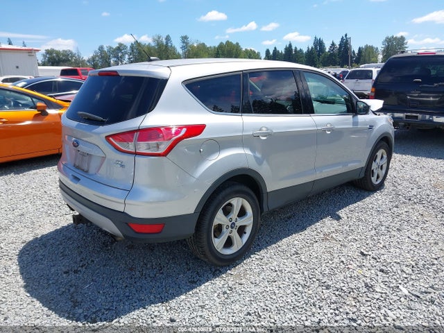 1FMCU9G97GUB02064 Ford 2016