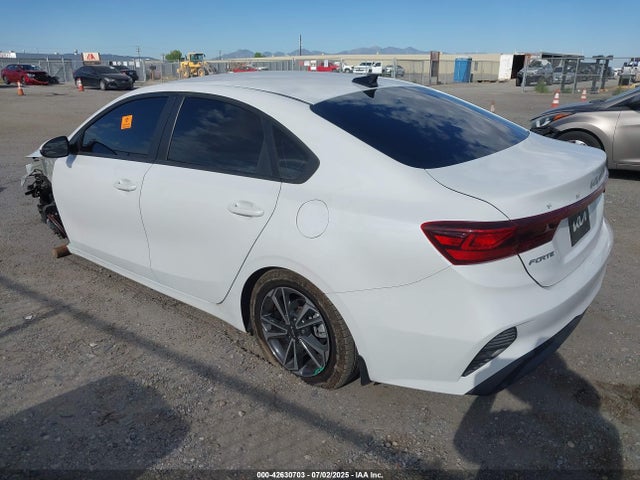 KIA mpi nu 2024 3KPF24AD9RE720527 Image 3