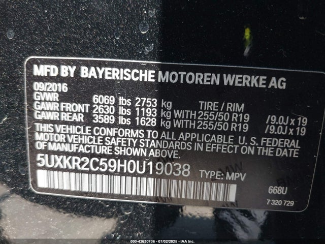 5UXKR2C59H0U19038 BMW 2017