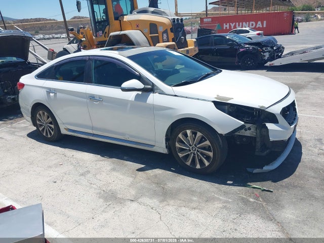 5NPE34AF3HH511868 Hyundai 2017