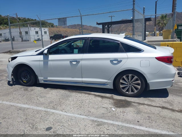 5NPE34AF3HH511868 Hyundai 2017