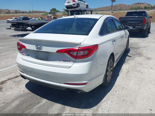 5NPE34AF3HH511868 Hyundai 2017