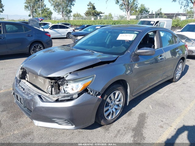 1N4AL3AP8GC165964 Nissan 2016