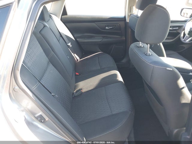 1N4AL3AP8GC165964 Nissan 2016