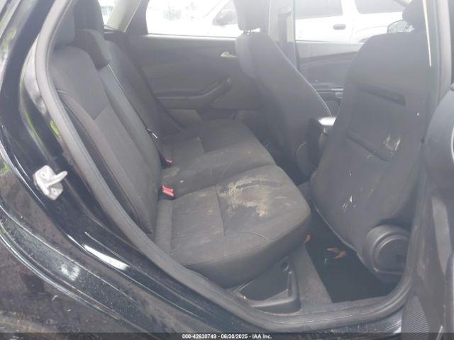 1FADP3K29GL376613 Ford 2016