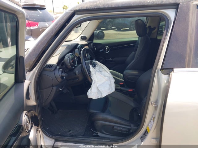 2018 MINI HARDTOP WMWXU3C58J2F51729 Photo 4