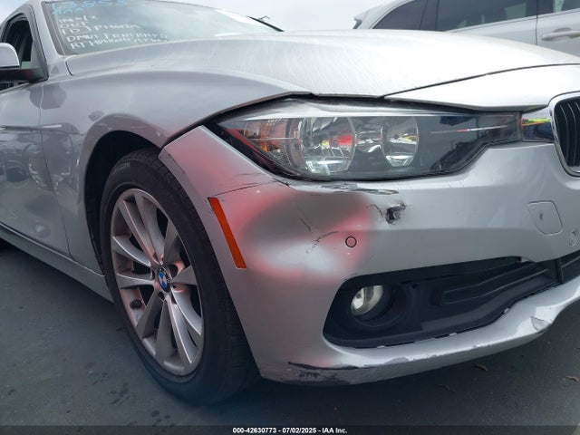 WBA8E1G51GNT33555 BMW 320i