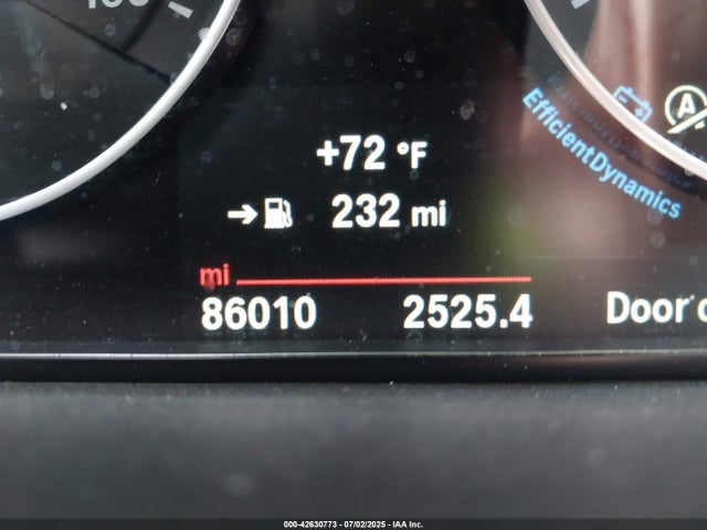 WBA8E1G51GNT33555 BMW 320i