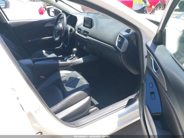 3MZBN1V75HM115091 Mazda pe