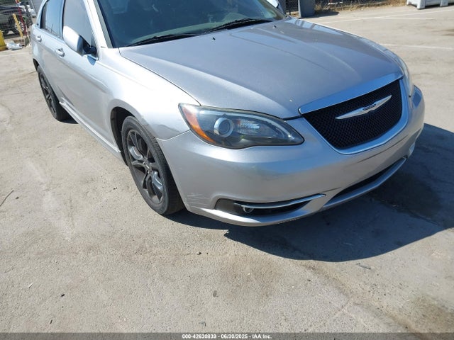 1C3CCBCG9EN172955 Chrysler 200