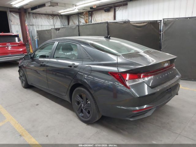 2022 HYUNDAI ELANTRA 5NPLM4AG6NH081195 Photo 2