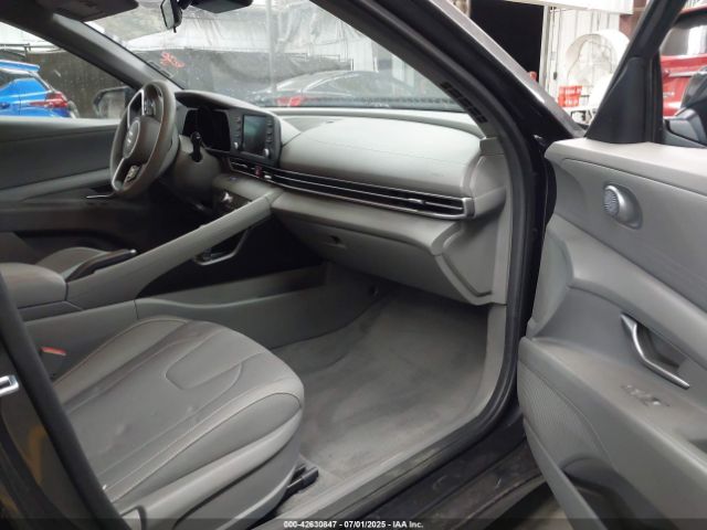 2022 HYUNDAI ELANTRA 5NPLM4AG6NH081195 Photo 4
