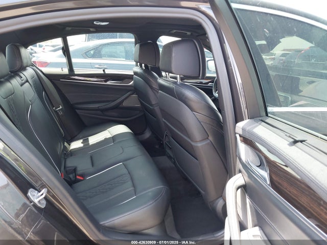 WBAJS1C08LCE11083 BMW 2020
