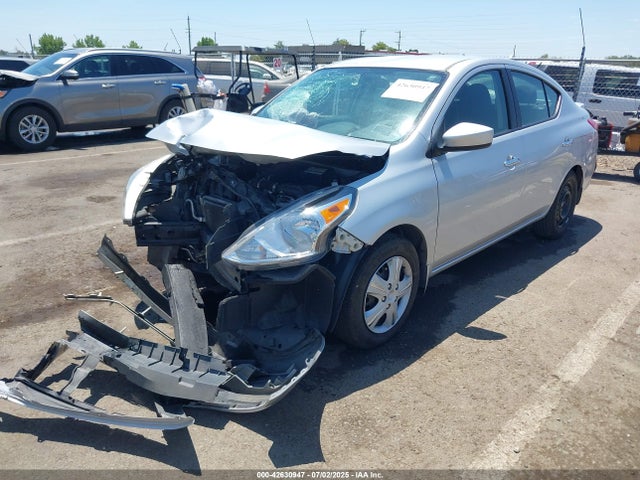 3N1CN7AP5HK470454 Nissan 2017