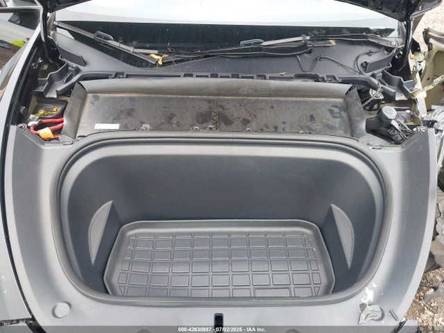 2024 TESLA MODEL Y 7SAYGDEE7RA265748 Photo 9