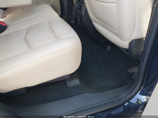 2017 CADILLAC XT5 1GYKNARS0HZ152270 Photo 7