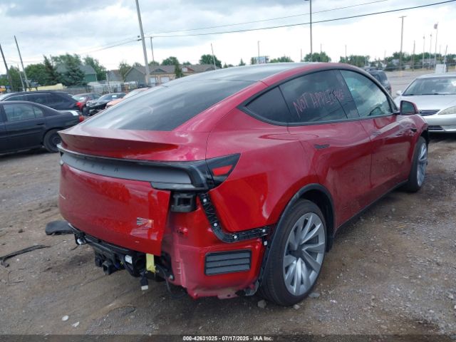 2026 TESLA MODEL Y 7SAYGDEE9TA382142 Photo 3
