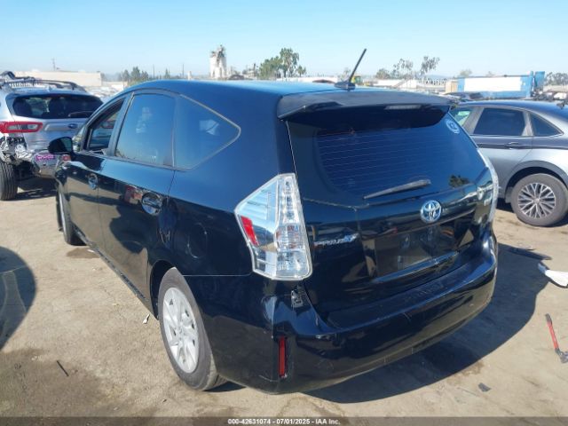 2013 TOYOTA PRIUS V JTDZN3EU2D3193553 Photo 2