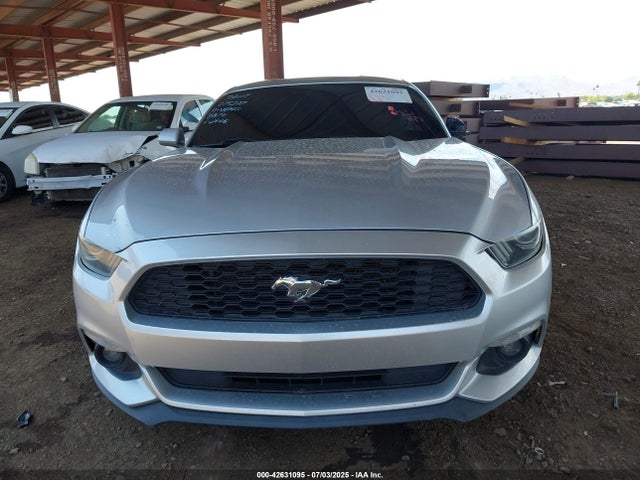 1FA6P8AM7G5275227 Ford 2016