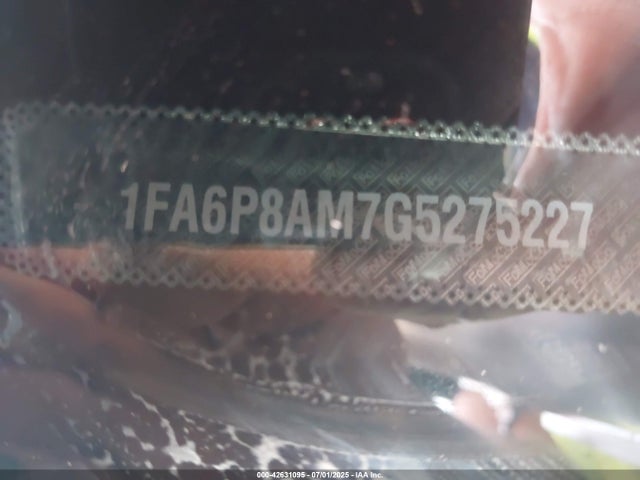 1FA6P8AM7G5275227 Ford 2016